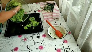 Зелёная чесночная ароматная соль Приготовила вкусную приправу