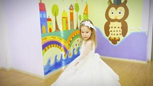 Холобурдина Маргарита, 6 лет, "Белая лебедушка"