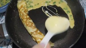 Завтрак из яиц! ОМЛЕТ РУЛЕТ с сыром на сковороде