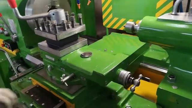 Видео Токарного станка 1М63Н-0 98г. смотреть онлайн