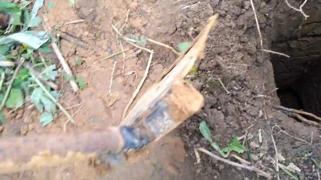 Как выкопать  яму под столб. Чтобы не выдавливало из земли. Часть  1.