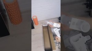 Пылесос Deerma DX700/DX700S. Самый мощный недорогой, популярный вертикальный (палка) пылесос.