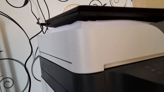 Обзор ноутбука Ирбис IRBIS NB275: аккумулятор, игры и... лампочка зарядки! смотреть онлайн