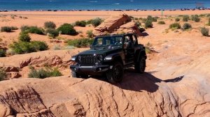 2024 Jeep Wrangler Willys 2-door Off-Roading
