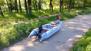 Транцевые колеса на лодке Gladiator C330AL в действии.(часть 1)