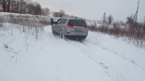 Citroen C-Crosser зима