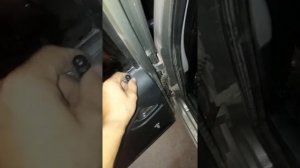 лада гранта задни двер не закрывается