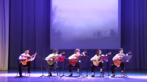 А. Новиков "Эх, дороги"