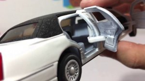 Игрушечная машинка лимузин. Распаковка и обзор