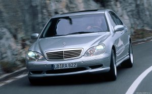 Mercedes-Benz S55 AMG (W220) 2000 (silver) 1:18 (OTTO Modelle)