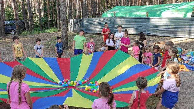Летние игры для детей разного возраста на природе в лесу лагерь Оскол соревнования ч4 7 июля 2021 г смотреть онлайн