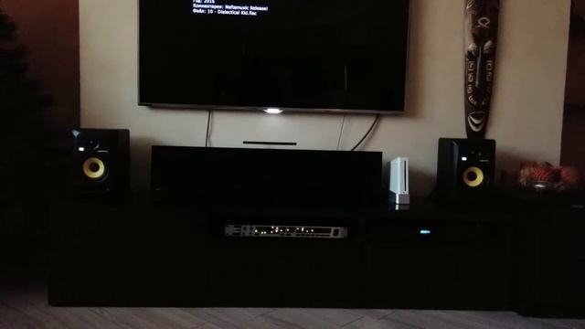 KRK Rokit5 + DAC Behringer смотреть онлайн