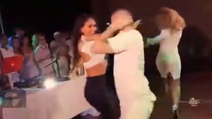 Дай попробую твои губы сладкие ♥️