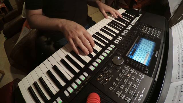 Yamaha PSR S 975 "Felicità" Easy Coverversion