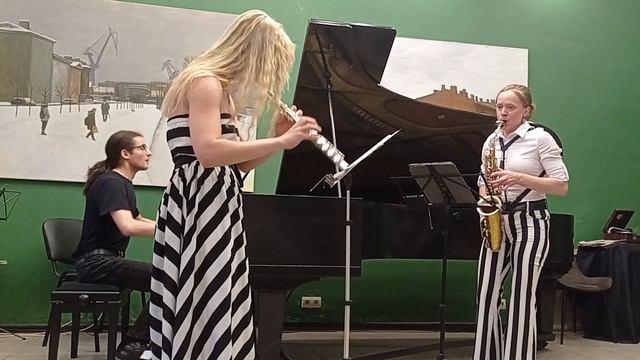 Рассел Питерсон, трио для флейты, альт саксофона и фортепиано смотреть онлайн