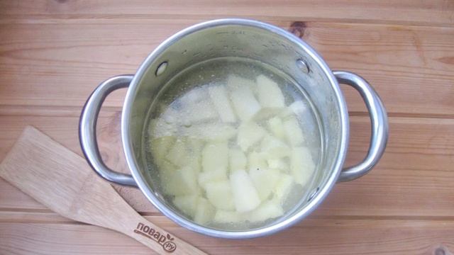 Окрошка на бульоне