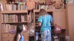 VLOG День Рождения Насти 10 лет. Поиск подарков