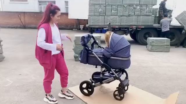 Детская коляска Luxmom