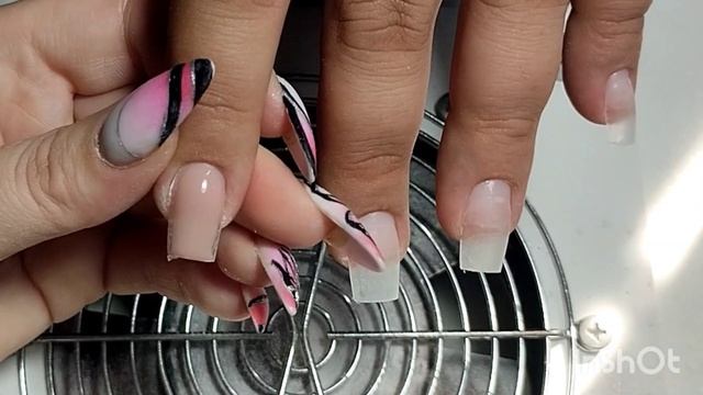 УТАПАЮТ ????сложные вверх растущие ногти преображение#nails#nailart#сложныеногти#наращивание
