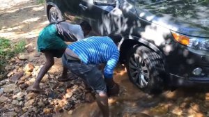 Kia Sorento off road