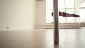 Тренер по танцам на шесте Абхаирова Гуля. Пол дэнс, pole dance.