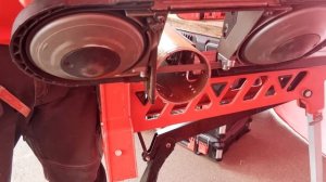 Аккумуляторная ленточная пила Milwaukee M18 CBS125 VS Труба