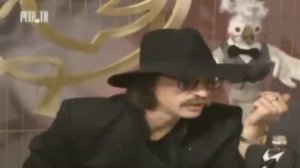 Якубович просит снять шляпу