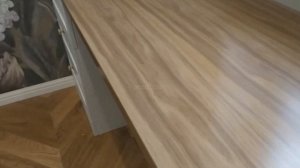 Рабочее место у окна в детской