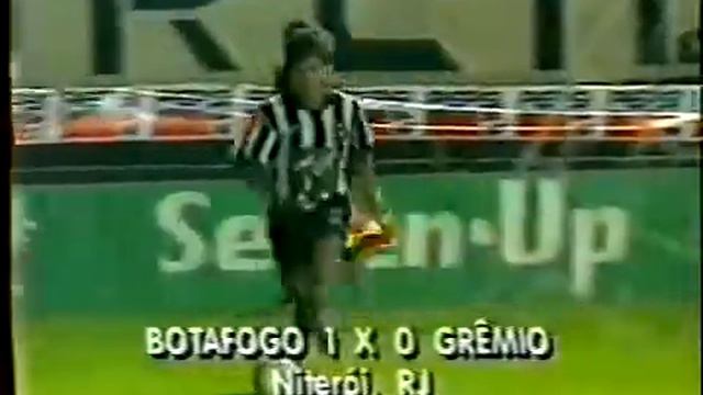 Aguinaldo Luiz Sorato (Botafogo) - 25/09/1998 - Botafogo 1x0 Grêmio - 1 gol