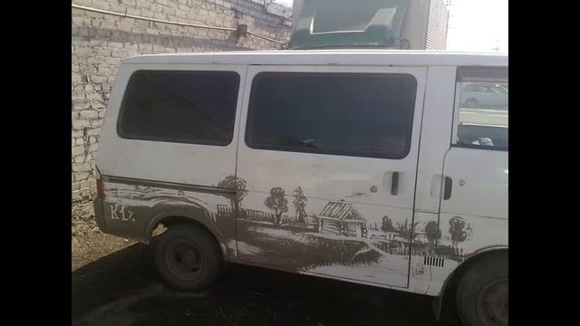 Рисунки на авто по грязи Живопись на грузовиках смотреть онлайн