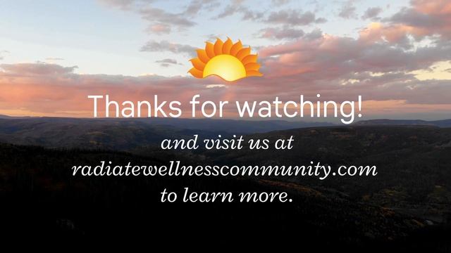 Radiate Sass with Paulina Tenner смотреть онлайн