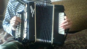 журавли(вне кажется порою, что солдаты)(гармонь)