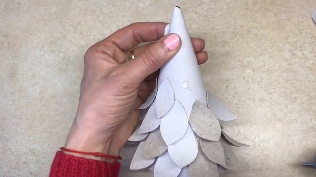 Декоравная ёлочка из втулки