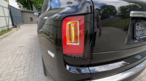 Rolls-Royce Cullinan 2021 | 4K Walkthrough. Обзор Роллс Ройс Куллинан. Детали экстерьера и интерьер