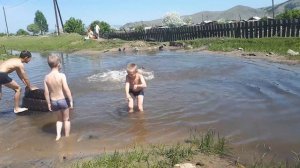 СКОРО НОВЫЙ ВИДОС!!! КУПАЕМСЯ С ПАЦАНАМИ) ОТКРЫЛИ КУПАЛЬНЫЙ СЕЗОН!