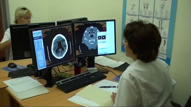 инсульт - вызывайте "Скорую " в первые минуты недуга смотреть онлайн