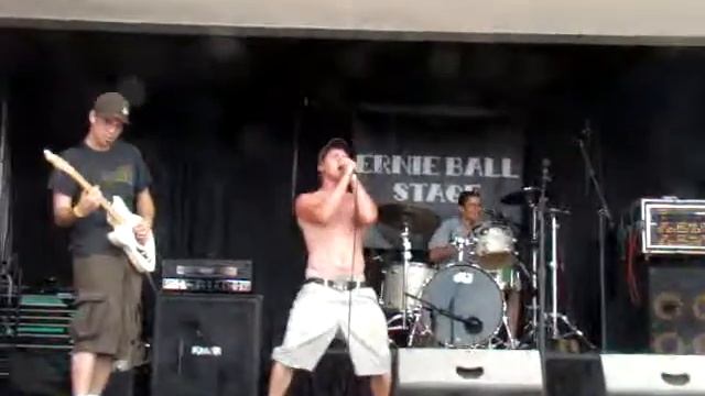 Down It Goes - Crookedhook at Vans Warped Tour 2008 смотреть онлайн