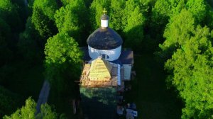 Храм Троицы Живоначальной в Новой Шурме. Посвящено дню России