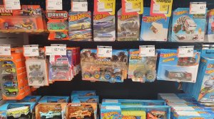 Охота на Hot Wheels. Обзор покупок Hot Wheels и BMW 7 от MiniGT