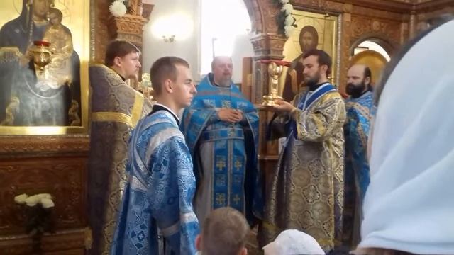 Праздник Почаевской иконы Божьей Матери. Молитва перед Причастием