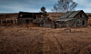 " ТАЙНА ЗАБРОШЕННОЙ ДЕРЕВНИ "   Страшная история.