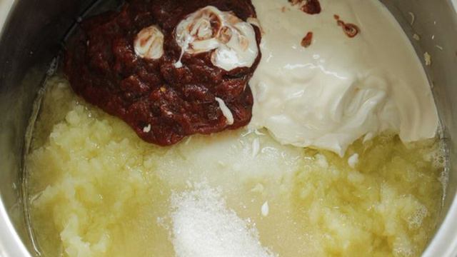 Кабачковая икра с майонезом