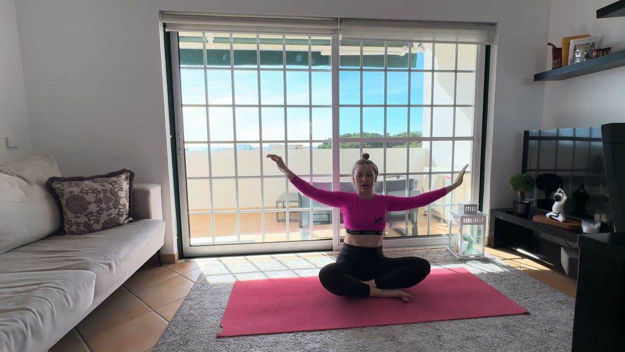 Йога для красивого живота