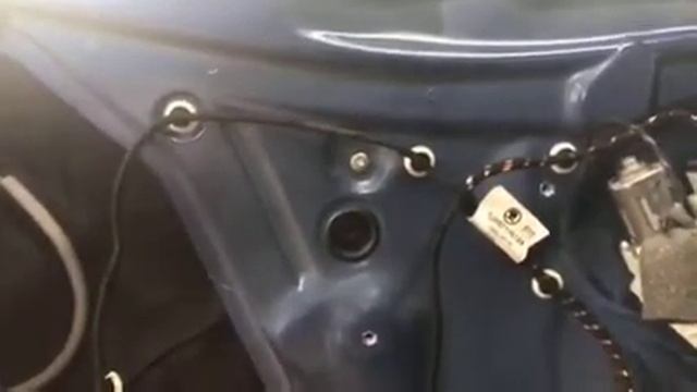 В салоне Шкода Рапид будет тише, а двери станут закрываться мягче - делаем шумоизоляцию дверей смотреть онлайн