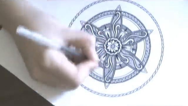 Мандала. Рисование гелевой ручкой./Mandala. Speed drawing.