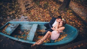 Чувственные стихи одной влюблённой девушки, обращённые к бывшему парню. Я любила тебя. Уймись.