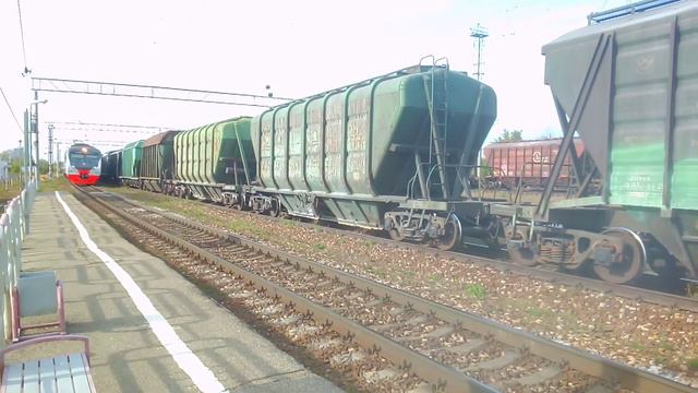 приветливый фирменный экспресс цппк Эд4м смотреть онлайн