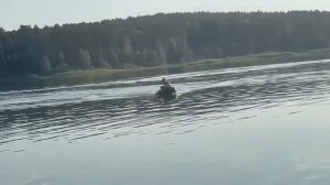 Первый выезд на Тояма та2. Лодка Байкал 190 транец сам клеил, усиливал. Бензопила на воде))))