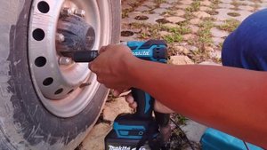 DTW285 Makita Fake Vs Original