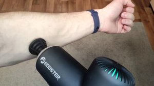 Перкуссионный массажер Booster Lightsaber - Классный Массажный пистолет обзор + отзыв